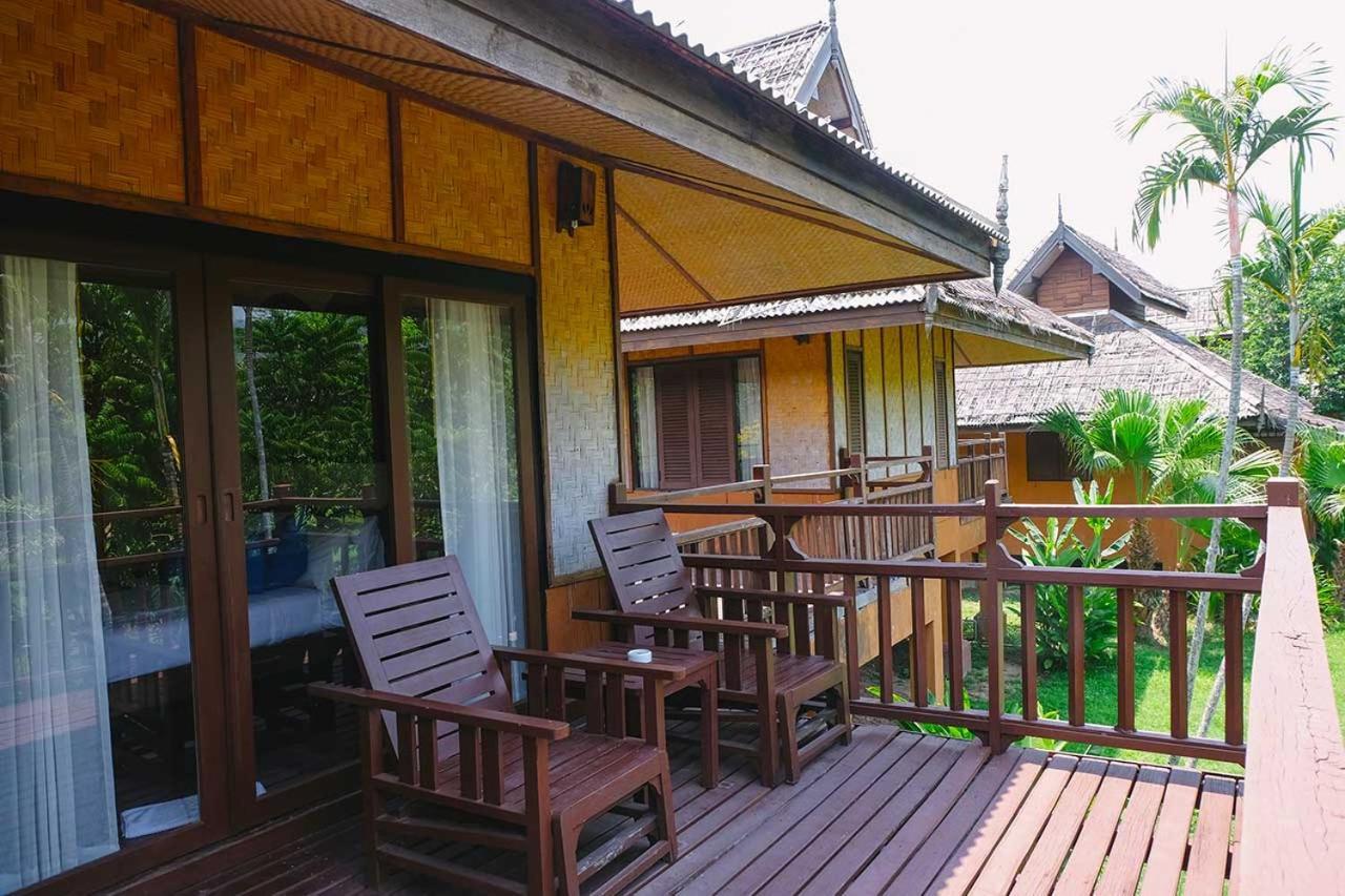 Pai Hotsprings Spa Resort Exteriör bild