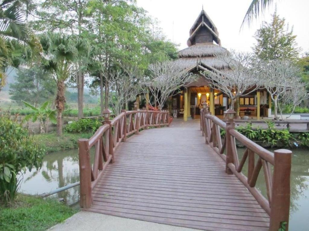Pai Hotsprings Spa Resort Exteriör bild