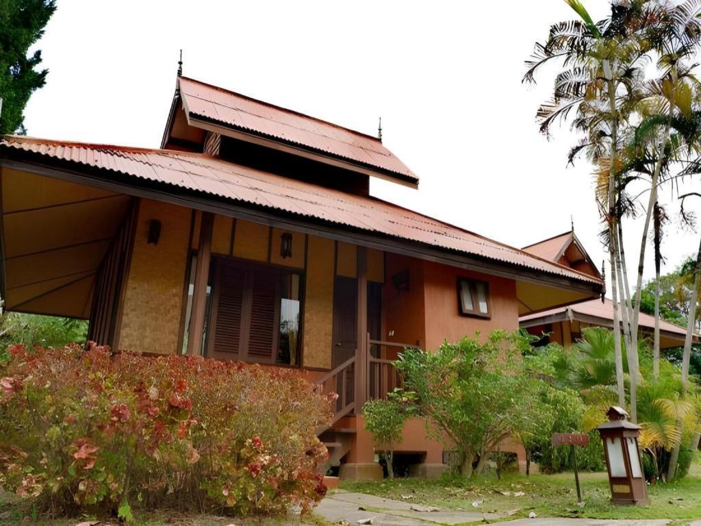 Pai Hotsprings Spa Resort Exteriör bild